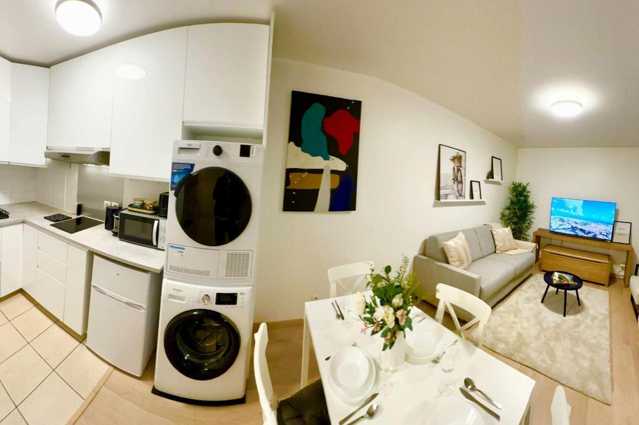 Very Quiet Apartment With Balcony Saint-Denis  Exterior foto