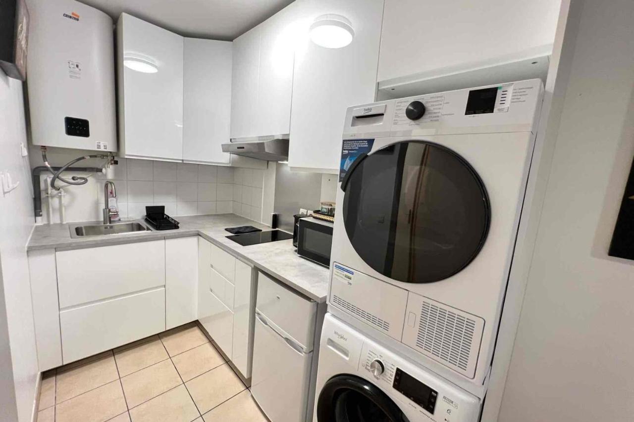 Very Quiet Apartment With Balcony Saint-Denis  Exterior foto